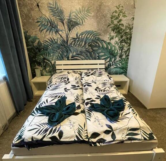 Номер Стандарт Трехместный, Arboretum