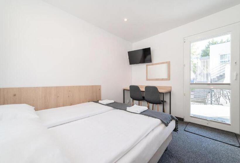 اتاق استاندارد با تراس, Dom Wczasowy Danusia