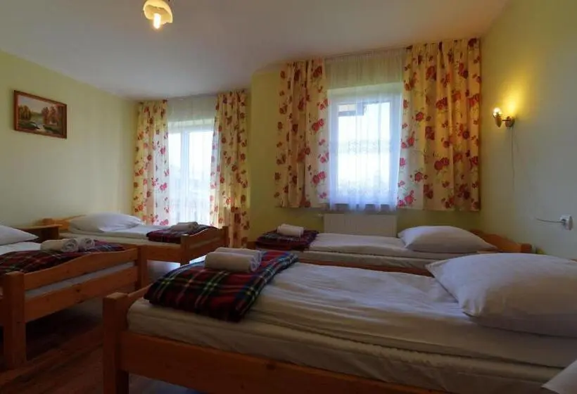 Standard Neljän Hengen Huone, Dom Wczasowy Dunajec