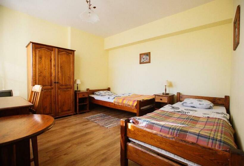 Номер Стандарт, Gościniec Gryszczeniówka