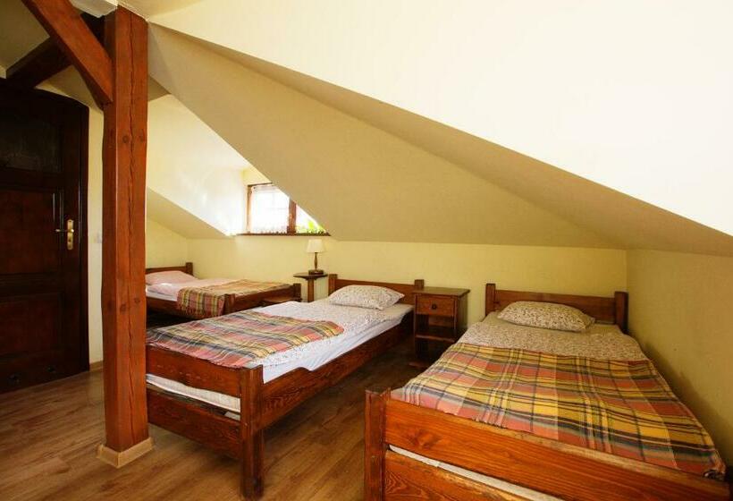 Номер Стандарт, Gościniec Gryszczeniówka