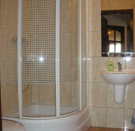 Люкс, Gościniec Gryszczeniówka