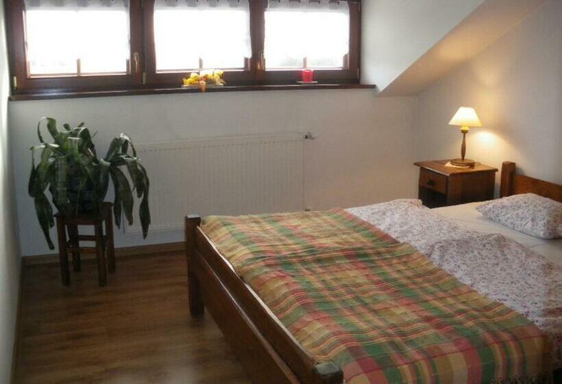 Люкс, Gościniec Gryszczeniówka