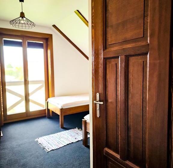 Номер Стандарт, Gościniec Gryszczeniówka