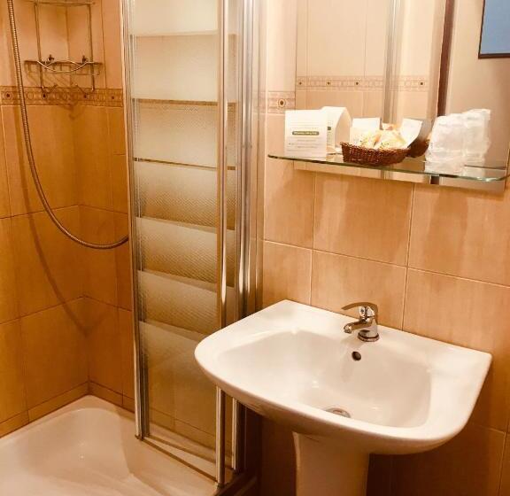 חדר סטנדרט, Neptun