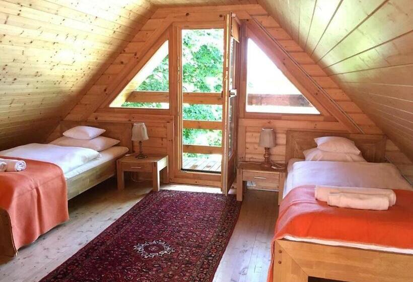 בקתת חדר, Neptun