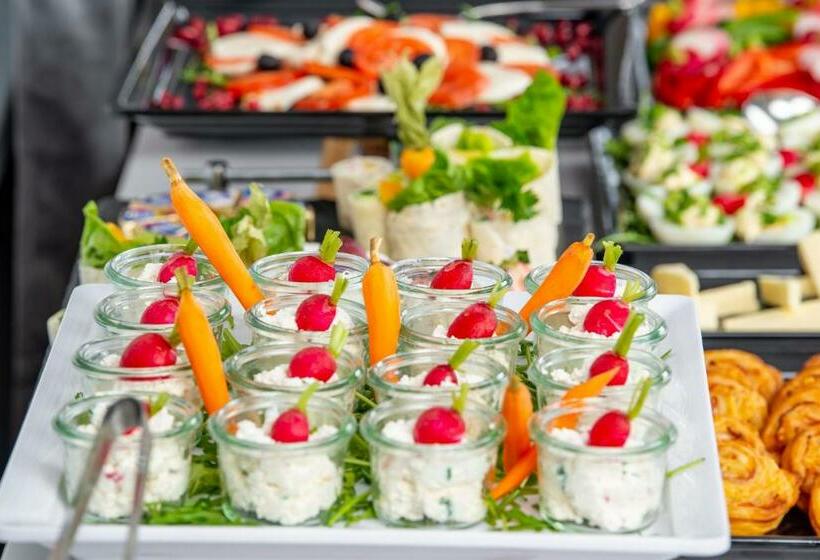 四人标准间, Fregata Kołobrzeg