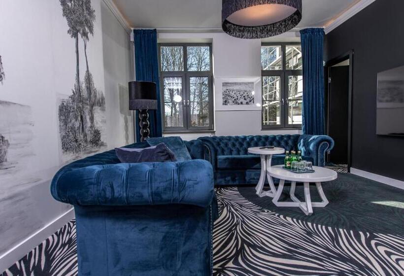 四人标准间, Fregata Kołobrzeg