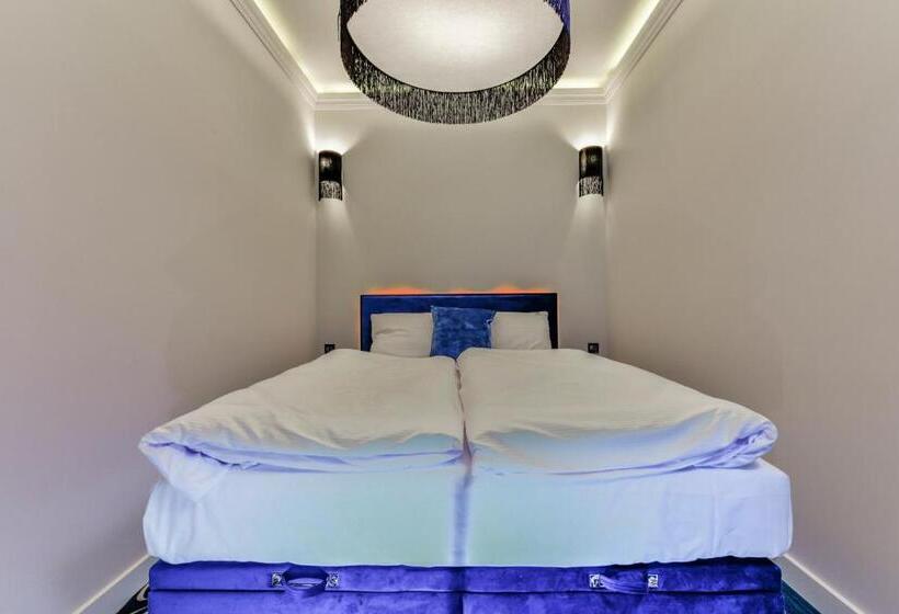 四人标准间, Fregata Kołobrzeg