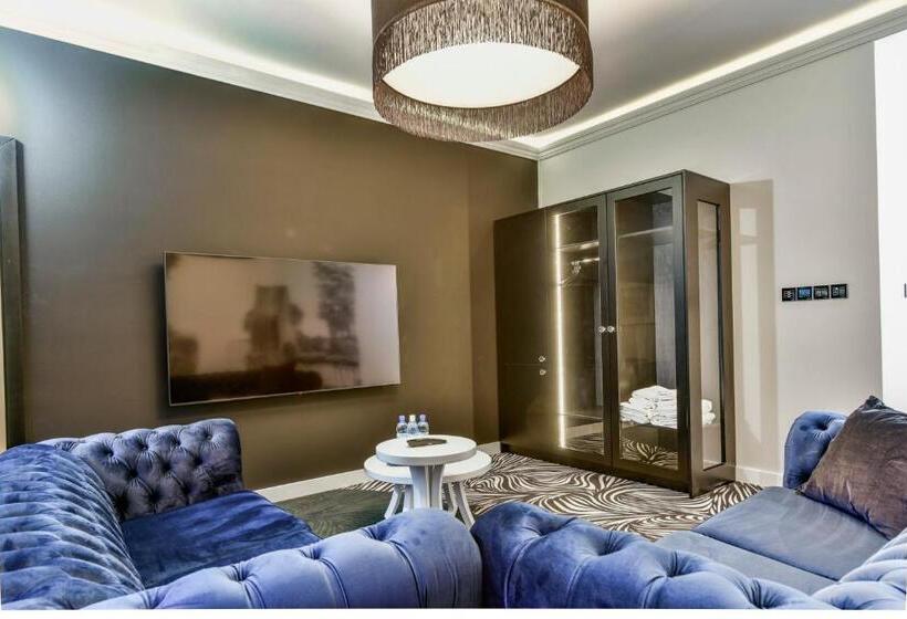 四人标准间, Fregata Kołobrzeg