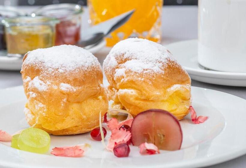 基本间, Fregata Kołobrzeg