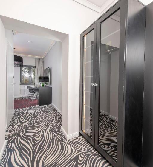 标准间, Fregata Kołobrzeg