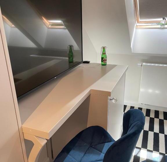 标准单人间, Fregata Kołobrzeg