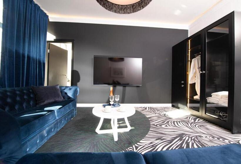 四人标准间, Fregata Kołobrzeg