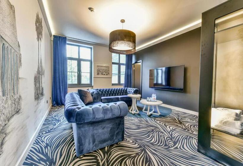 四人标准间, Fregata Kołobrzeg