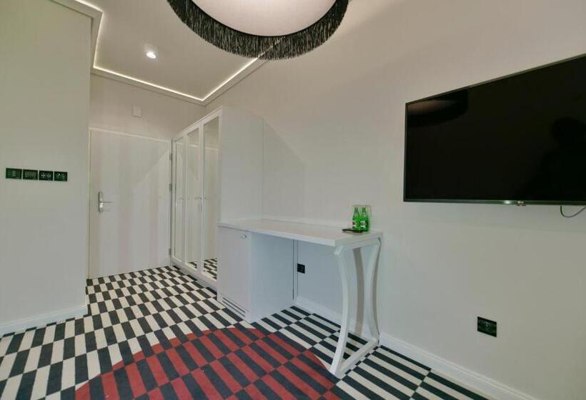 标准间, Fregata Kołobrzeg