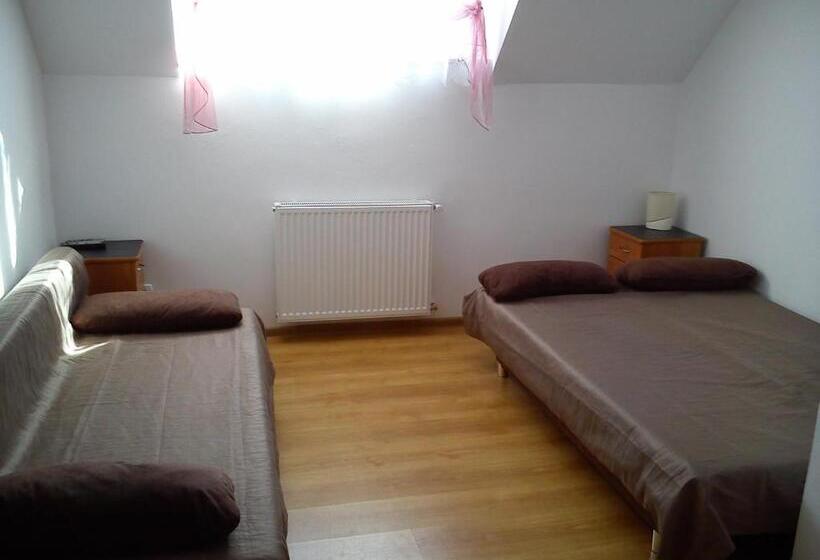 四人标准间, Nocleg Nad Jeziorem Hańcza   B.danowska