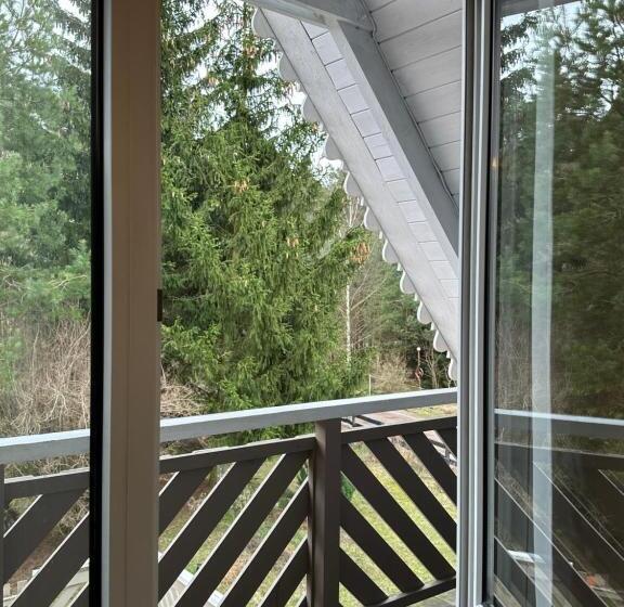 חדר סטנדרט לשלושה עם מרפסת, Samsara   Prawdziwa Agroturystyka