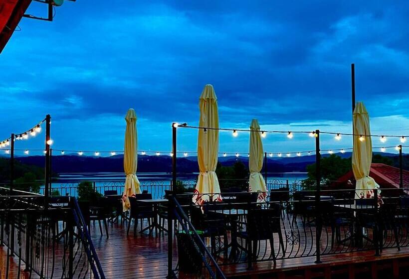 غرفة قياسية مطلّة علي البحيرة, Sztygarka Hetmańska Resort Solina