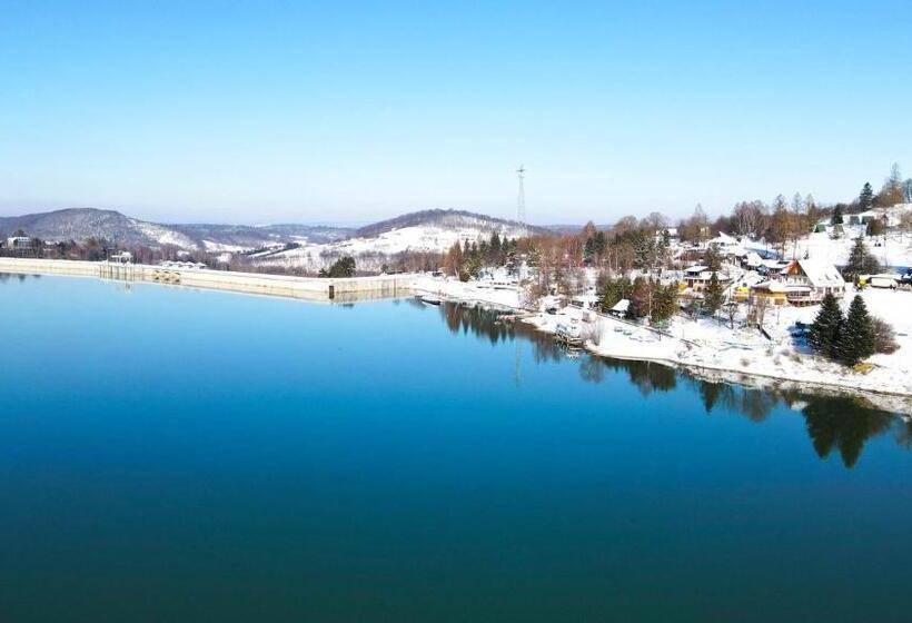 Номер Стандарт Вид на Озеро, Sztygarka Hetmańska Resort Solina