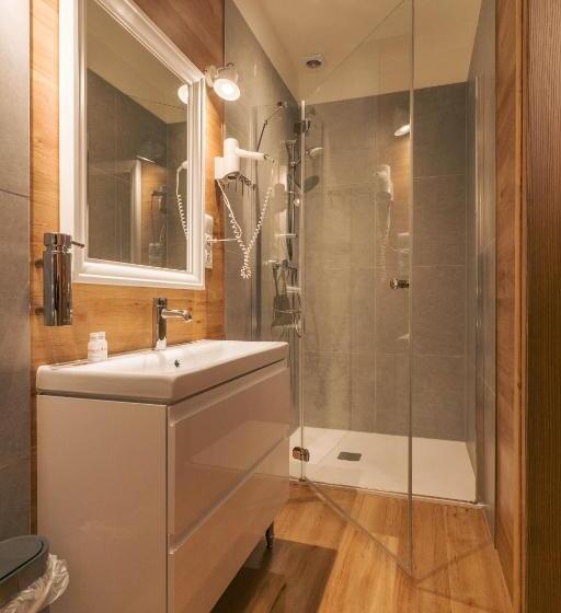 غرفة قياسية مطلّة علي البحيرة, Sztygarka Hetmańska Resort Solina