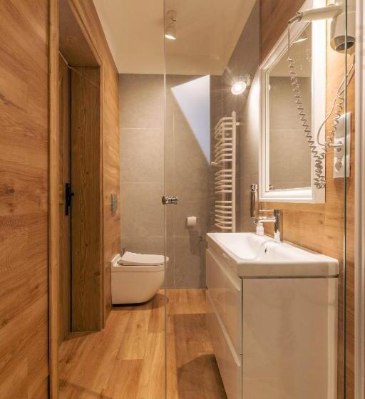 غرفة قياسية مطلّة علي البحيرة, Sztygarka Hetmańska Resort Solina