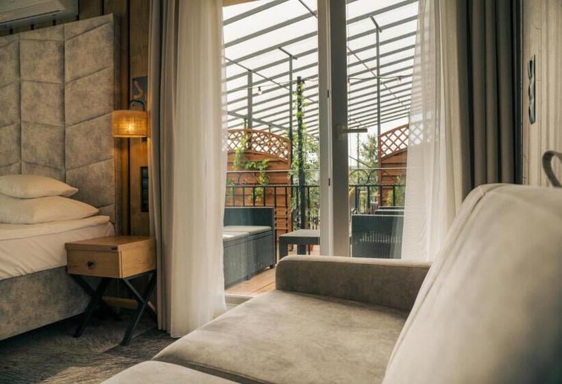 غرفة قياسية مطلّة علي البحيرة, Sztygarka Hetmańska Resort Solina