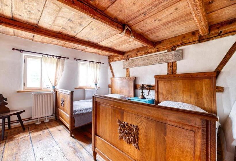 اتاق استاندارد چهارنفره با چشم‌انداز باغ, Dom Pod Mandragorą, Natural House Ad 1800