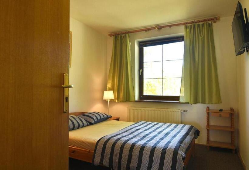 带露台的套间, Gospodarstwo Gościnne Racibór