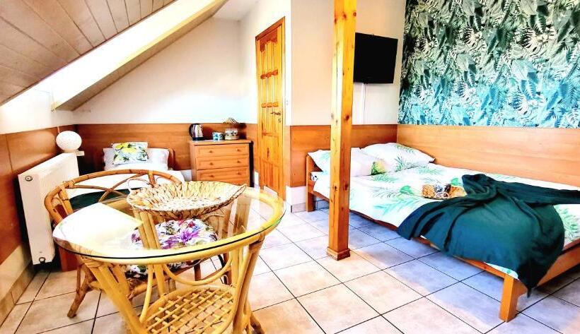 ファミリールーム, Pokoje Gościnne Azaliowa 34 Mielno