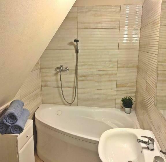 四人标准间, Willa Juna Tatry