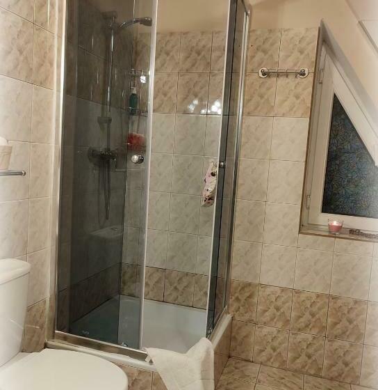 标准三人间, Willa Juna Tatry