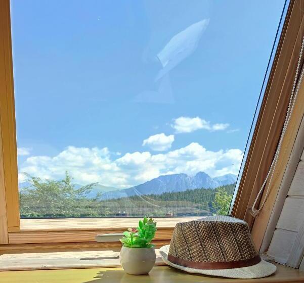 标准三人间, Willa Juna Tatry