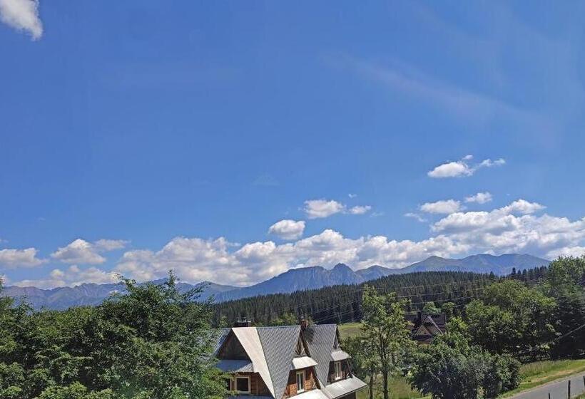 标准三人间, Willa Juna Tatry