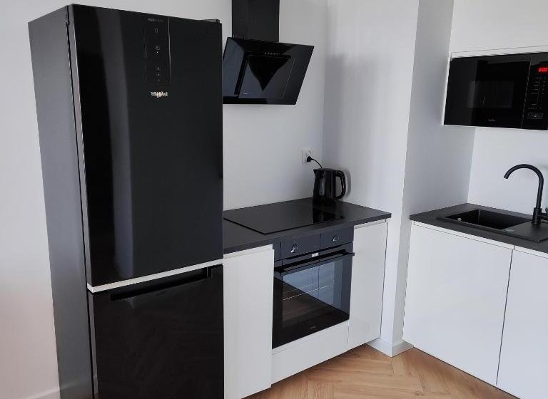 سوییت اجرایی, Sleepy3city Plac Unii