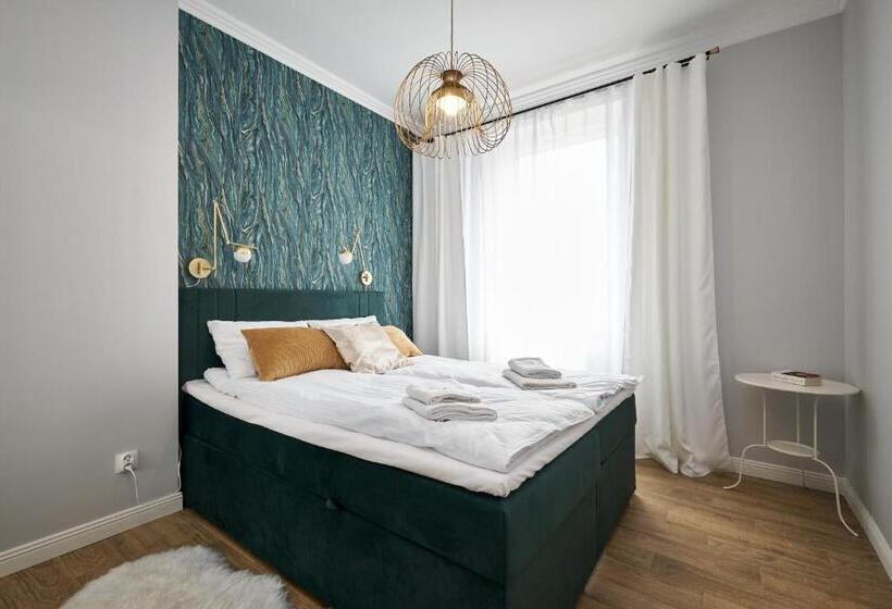 Семейный Полулюкс, Słone Residence Apartamenty & Beer Spa