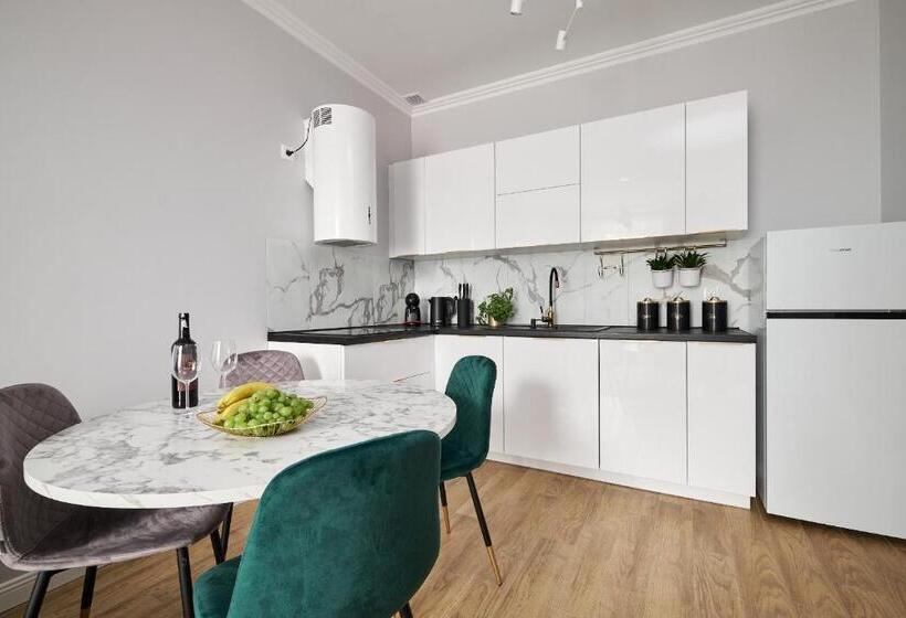 Семейный Полулюкс, Słone Residence Apartamenty & Beer Spa