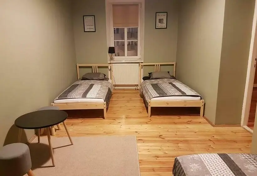 ファミリールーム, 42 200 Hostel
