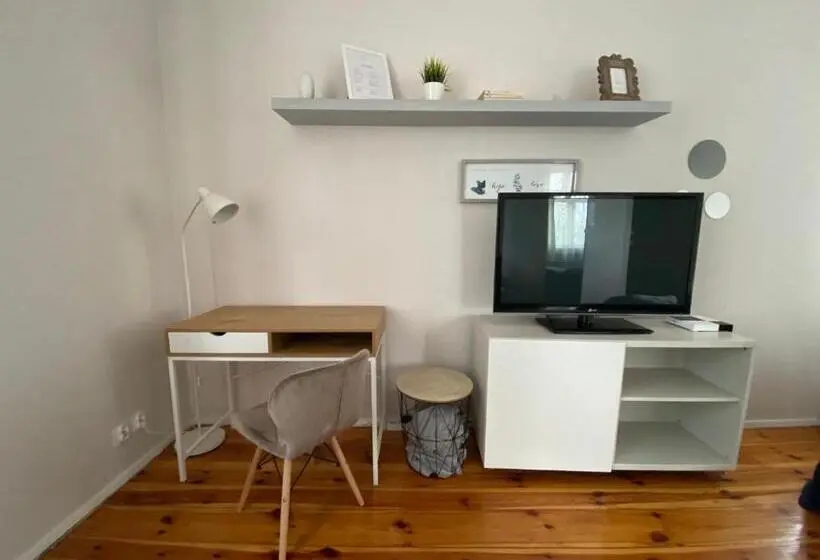 バスルーム共有のトリプルスタンダード, Bankowa 8 Guest Rooms