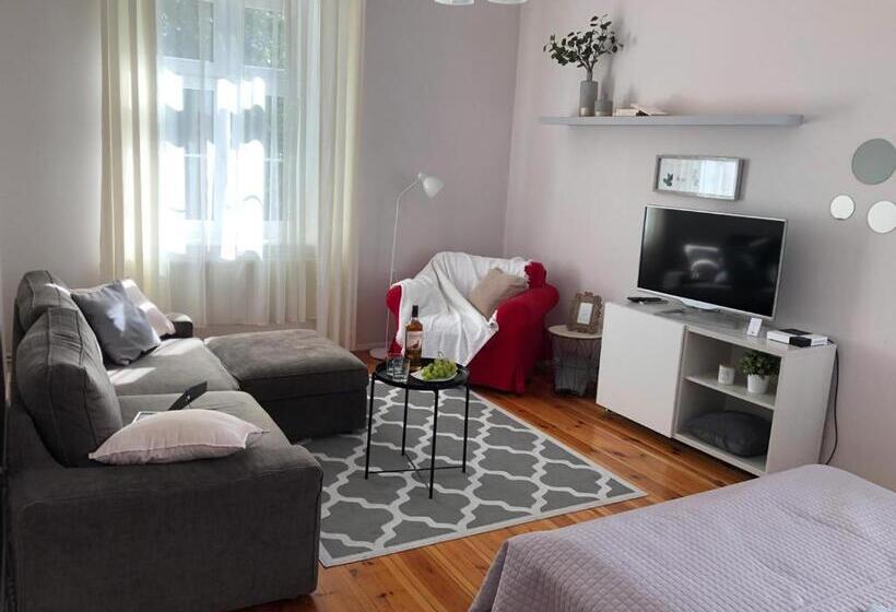 Трехместный Номер Стандарт Совместная Ванная, Bankowa 8 Guest Rooms