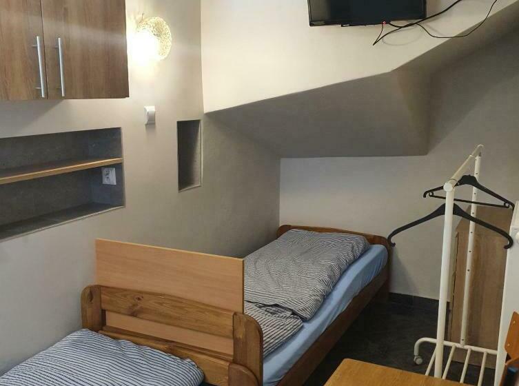 חדר בסיסי חדר אמבטיה משותף, Noclegi Silesia Aster