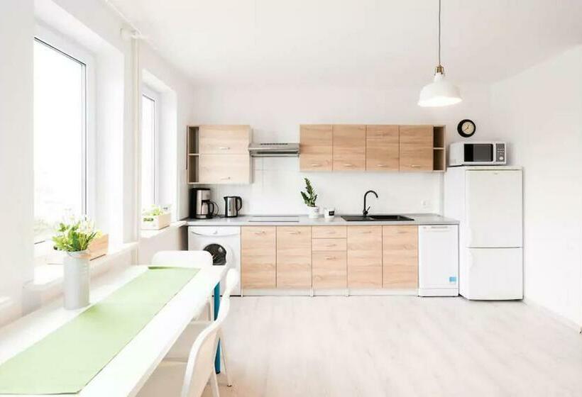 Номер Стандарт, Włodkowica