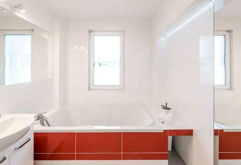 Номер Стандарт, Włodkowica