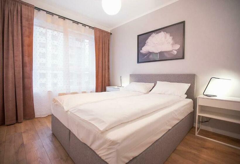 Апартаменты Superior 1 Спальня, Symphony Baltica Towers Apartamenty