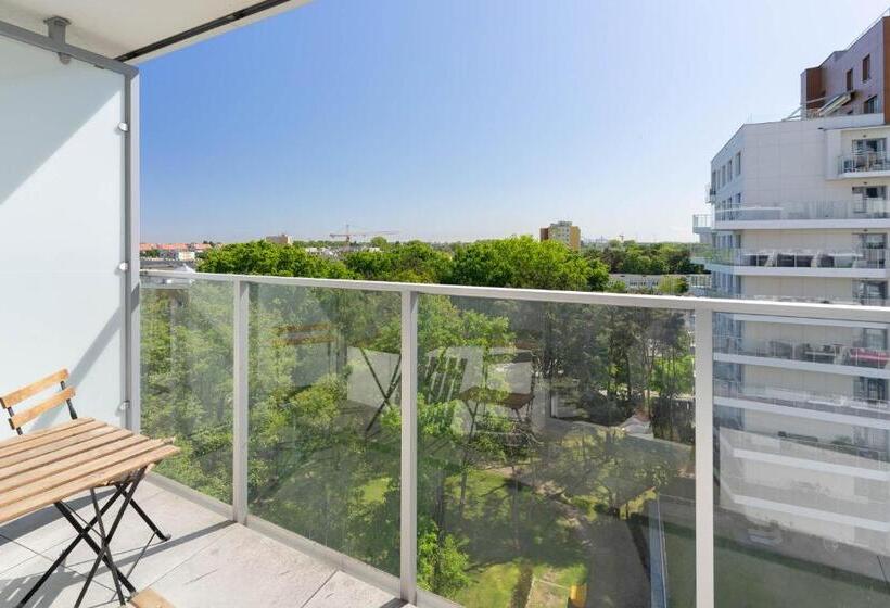 Апартаменты 1 Спальня, Symphony Baltica Towers Apartamenty
