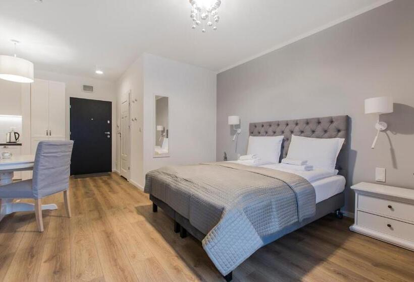 Студио Стандарт с Балконом, Symphony Baltica Towers Apartamenty