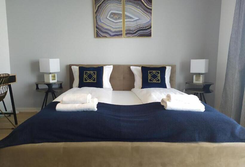 Студия Стандарт, Symphony Baltica Towers Apartamenty