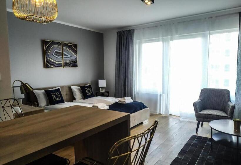 Студия Стандарт, Symphony Baltica Towers Apartamenty