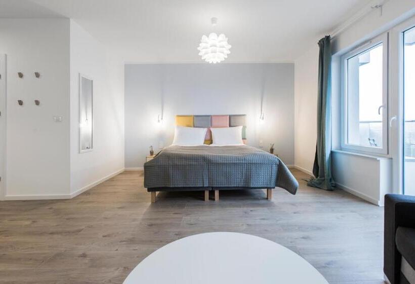 Студио Стандарт с Балконом, Symphony Baltica Towers Apartamenty