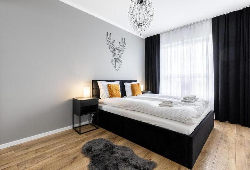 Апартаменты Superior 1 Спальня, Symphony Baltica Towers Apartamenty